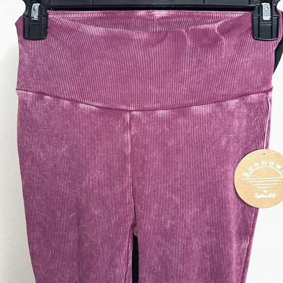 🦋🦋Splendid Ribbed Legging🦋🦋 - Picture 3 of 9